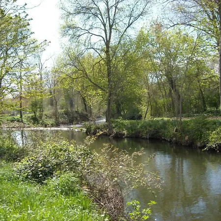 בית נופש Domaine De La Jonquerole